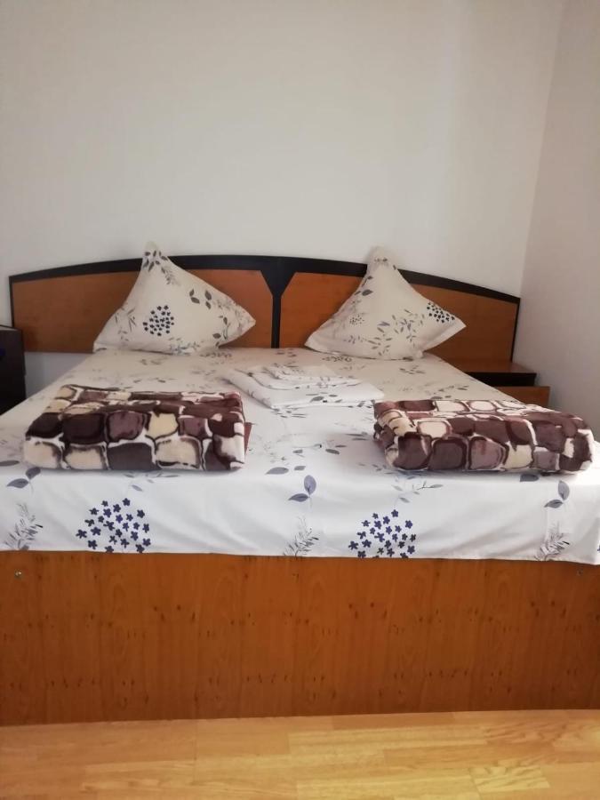 Hotel Casa Cleopatra Două Mai Esterno foto