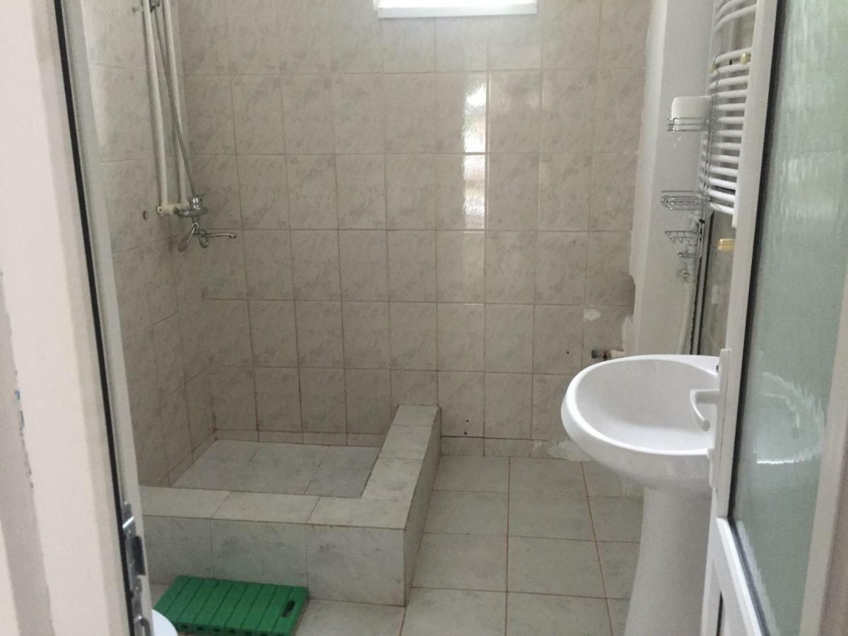 Hotel Casa Cleopatra Două Mai Esterno foto